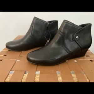 New 7.5w easy spirit drayah wedge ankle booties black leather